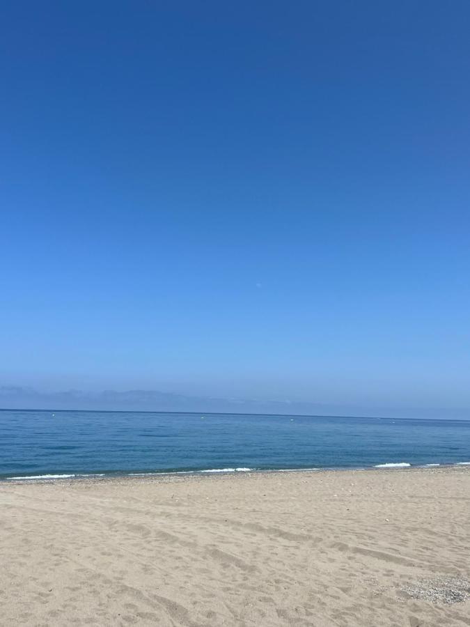 ウアド・ラウRelax Islandアパートメント エクステリア 写真